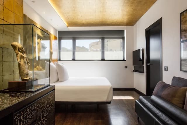 Claris Hotel & Spa 5*GL, a Small Luxury Hotels of the World-Superior Double Room-2