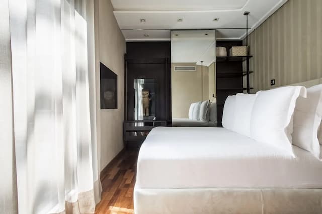 Claris Hotel & Spa 5*GL, a Small Luxury Hotels of the World-Grand Suite-3