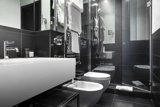 LHP 호텔 나폴레옹-컴포트룸-5