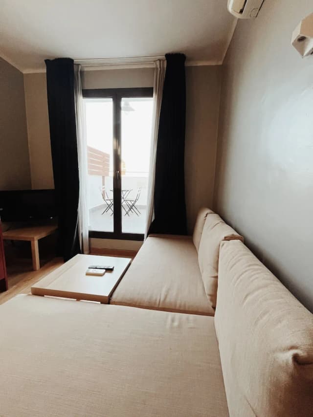 Fira Centric Apartments by gaiarooms-舒适开间-4