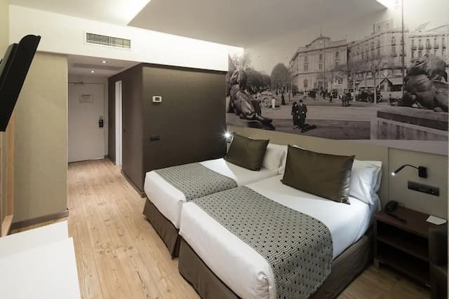 Catalonia Born-Double Room Single Use-2