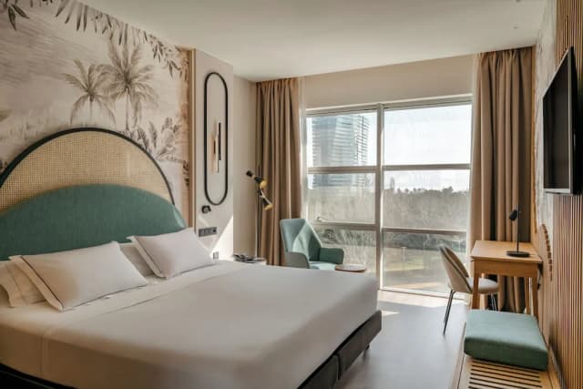 維西海事酒店-Vincci Room with Extra Bed-1