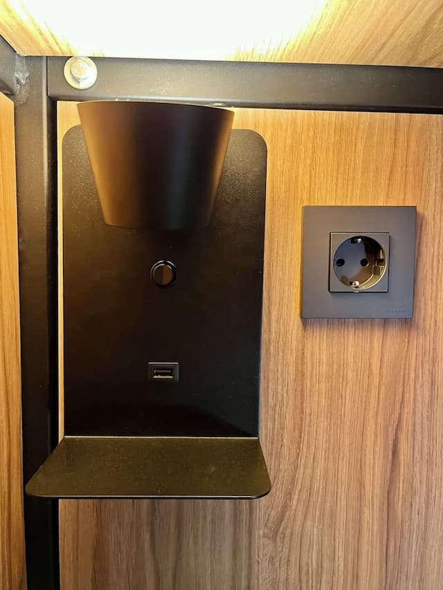 ベルベットホステル-コンフォート 共同ドミトリー 男女共用ドミトリー 禁煙-6