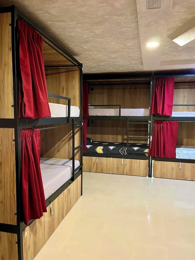 ベルベットホステル-コンフォート 共同ドミトリー 男女共用ドミトリー 禁煙-8