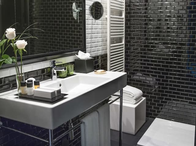 The Principal Madrid, Small Luxury Hotels-Classic Quadruple Room-4