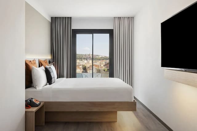 Moxy Barcelona-客房, 1 张大床, 城市景观-8