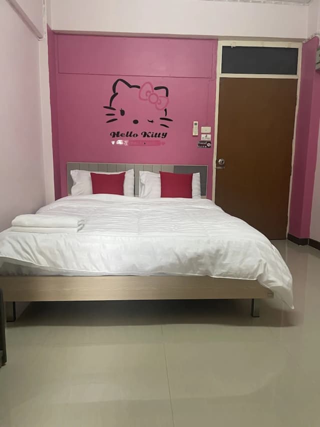 Gedkanok Apartment-Standard Double Room-7