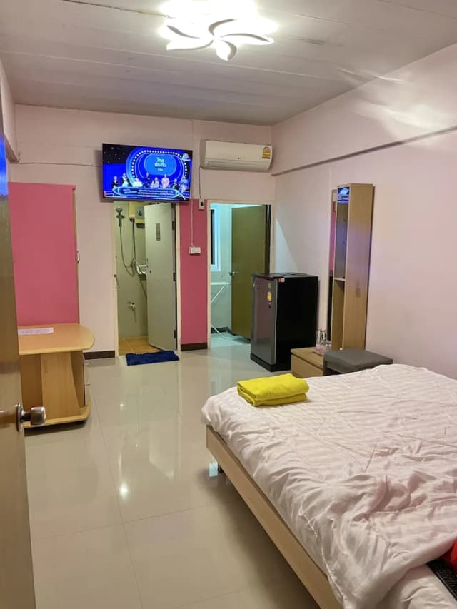 Gedkanok Apartment-Standard Double Room-1