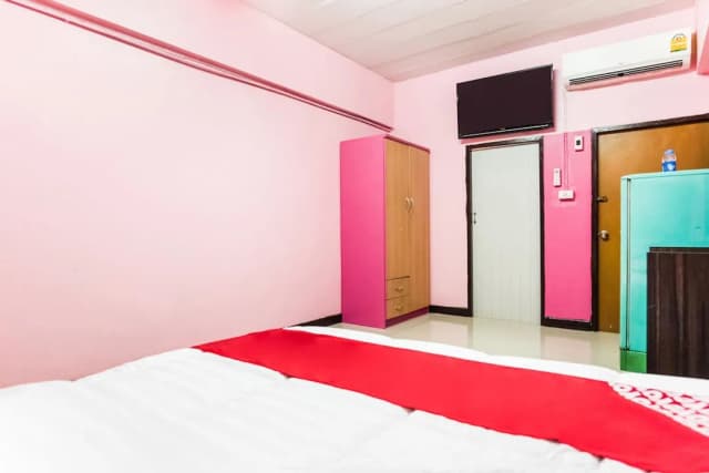 Gedkanok Apartment-Standard Double Room-3