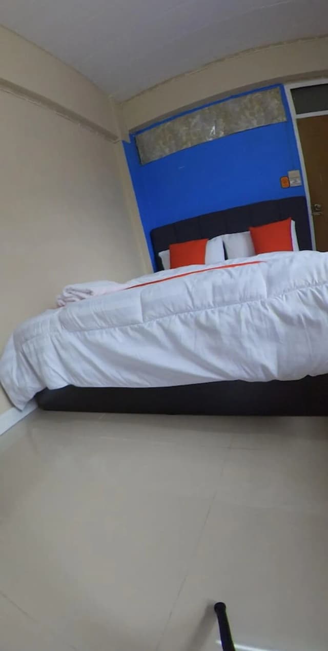 Gedkanok Apartment-Standard Double Room-8