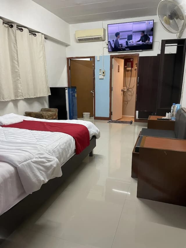 Gedkanok Apartment-Standard Double Room-12