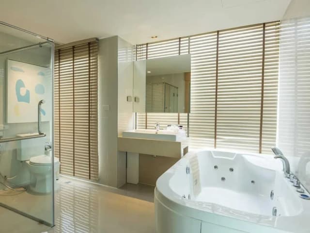 嗨飯店-高級雙床房-6