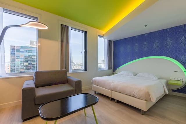 Park Inn By Radisson Amsterdam City West-高级三人房-4