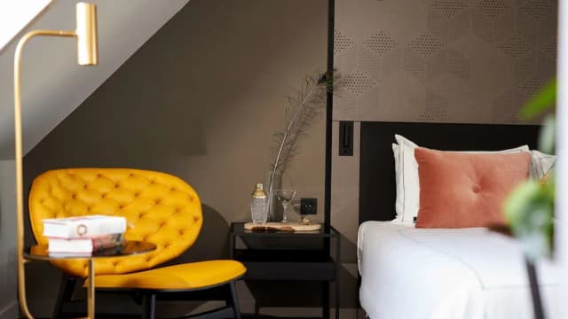 馮德爾公園廣場飯店-豪華客房, 1 張特大雙人床, 花園景觀-3