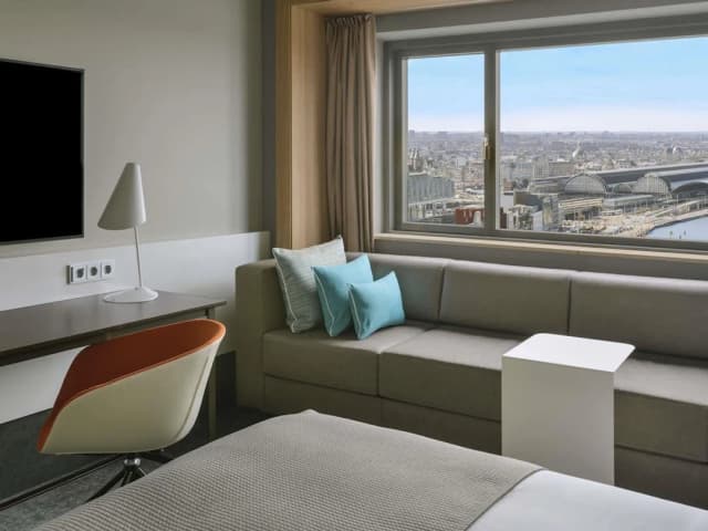 モーベンピック  ホテル アムステルダム シティ センター-スーペリア ルーム キングベッド 1 台-7