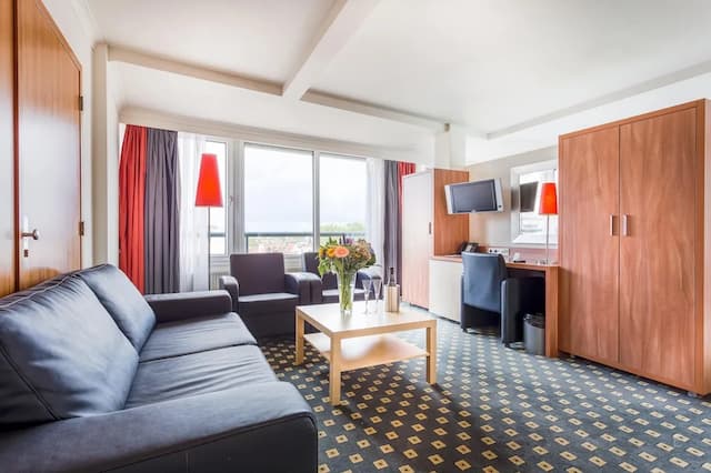 克里夫港酒店-商務套房, 1 張特大雙人床-2