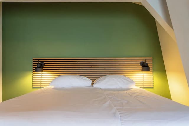 ウェーバーホテル-スタンダード ルーム ダブルベッド 1 台 専用バスルーム-5