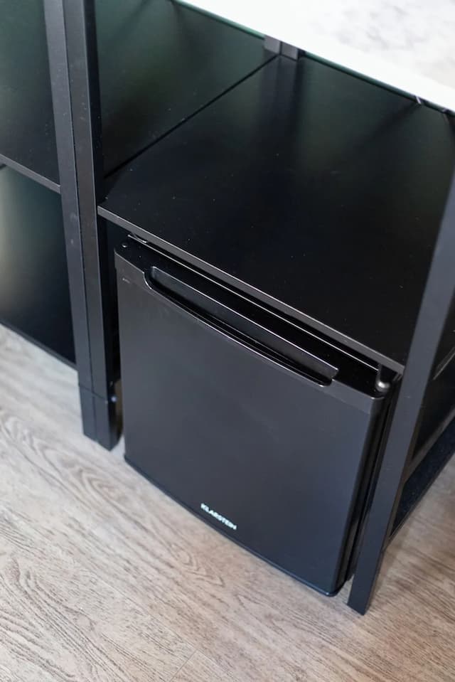 ウェーバーホテル-ベーシック 4 人部屋 ベッド (複数台) 専用バスルーム-4