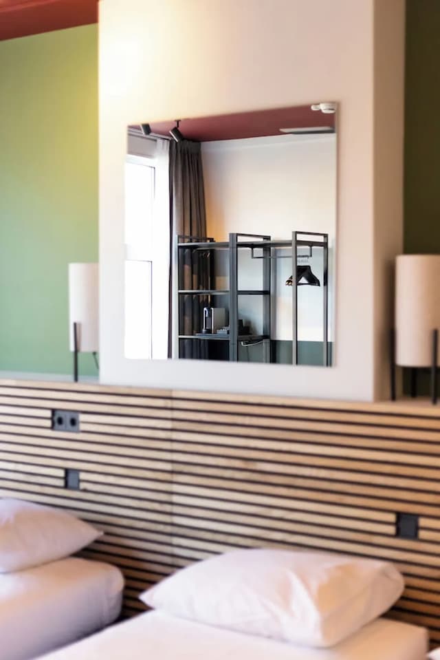 ウェーバーホテル-ベーシック 4 人部屋 ベッド (複数台) 専用バスルーム-3