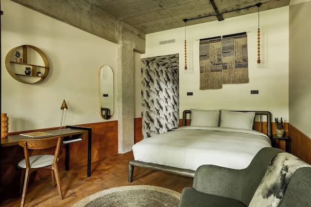 Hotel V Fizeaustraat-尊荣双人房-1