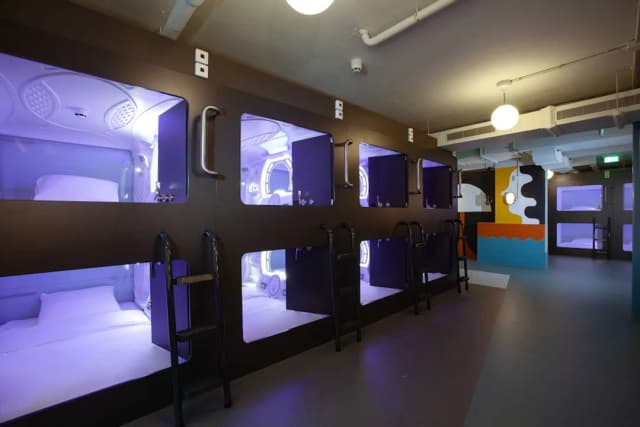 Generator Amsterdam-POD-1