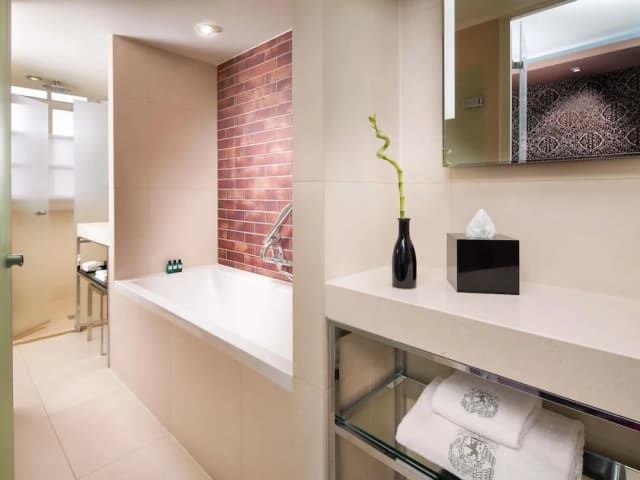 索菲特傳奇阿姆斯特丹大酒店-奢華客房, 1 張特大雙人床-5