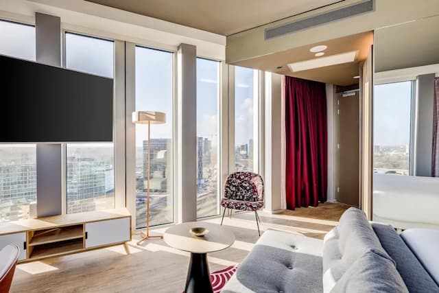 nhow Amsterdam RAI-nhow Premium room Double View-24