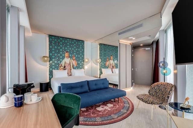 nhow Amsterdam RAI-nhow Premium room Double View with Bath King-14