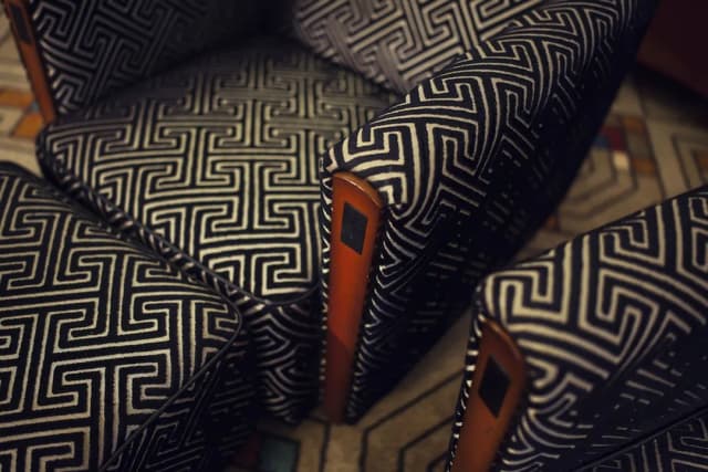 Banks Mansion-Comfy Room with canal view-2