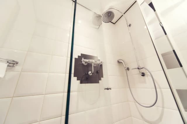 Banks Mansion-Comfy Room with canal view-5