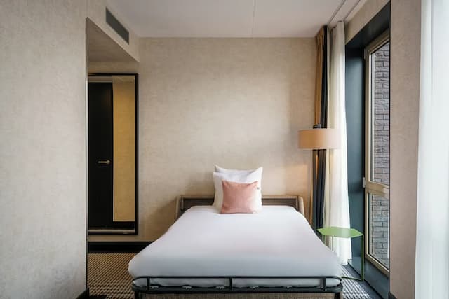 阿姆斯特丹莫內花園酒店-高級三人房, 運河景-2