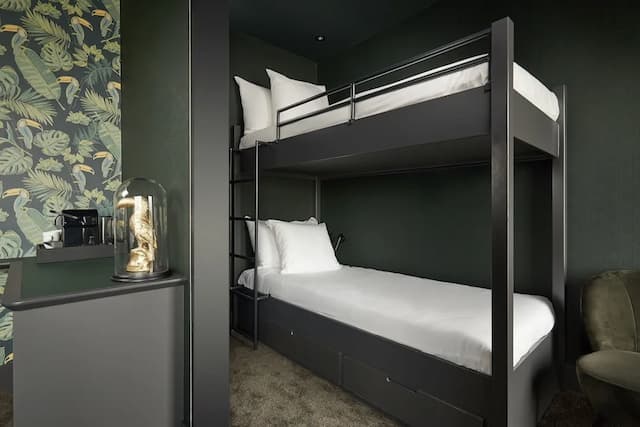 Van der Valk Amsterdam Amstel-家庭套房-2