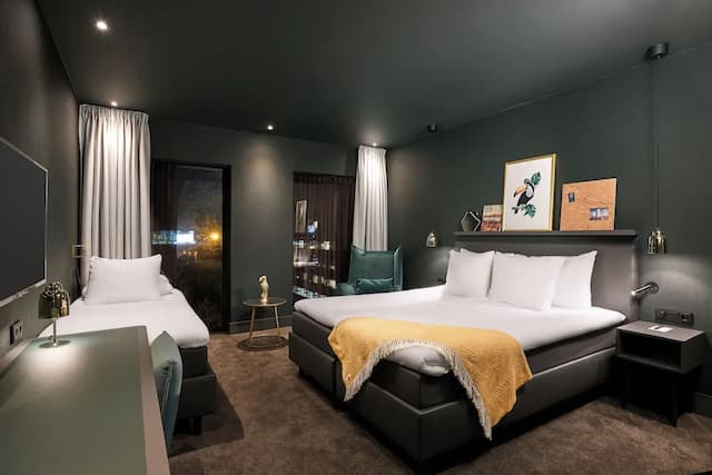Van der Valk Amsterdam Amstel-舒适三人房-1