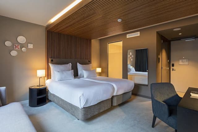 Pestana Amsterdam Riverside-Superior Double Room-1