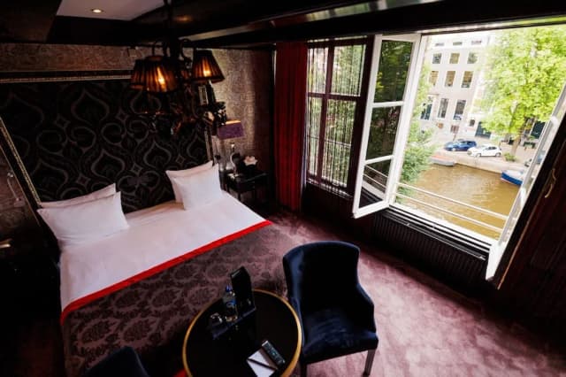 더 토렌 암스테르담 바이 더 파빌리온스-Double Room (Canal View)-4