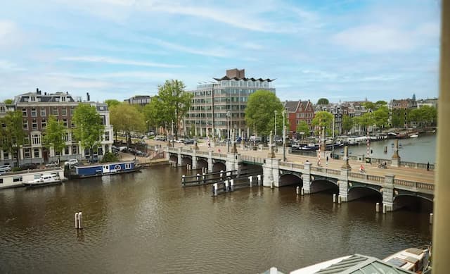 InterContinental Amstel Amsterdam by IHG-小型套房, 1 张特大床, 河景 (Beppu City View, Top Floor)-8