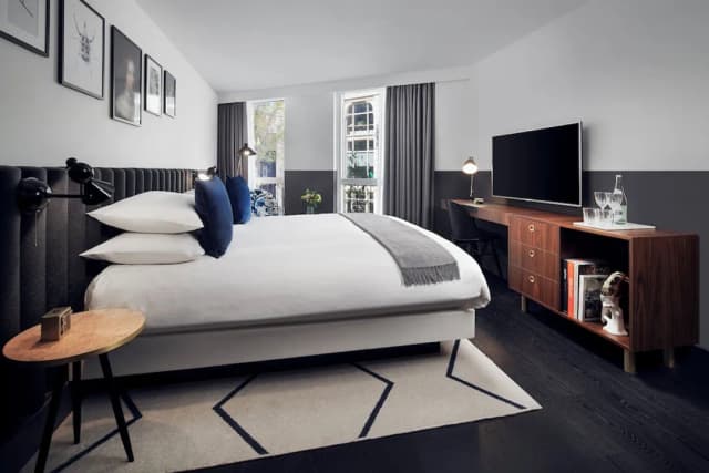 Kimpton De Witt Amsterdam by IHG-尊荣客房, 1 张特大床-3