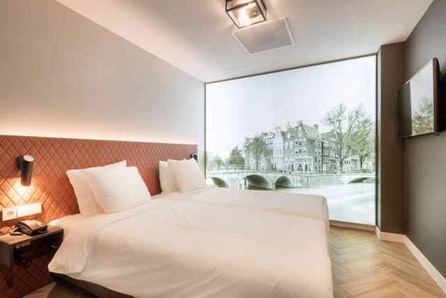Hotel New Kit-Comfort Double or Twin Room (no window)-2