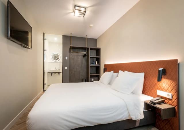 Hotel New Kit-Comfort Double or Twin Room (no window)-1
