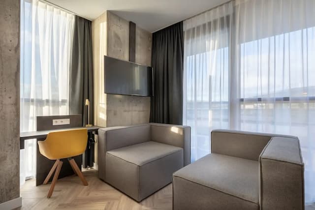 ホテル ニュー キット-デザイン トリプルルーム シングルベッド 3 台-2