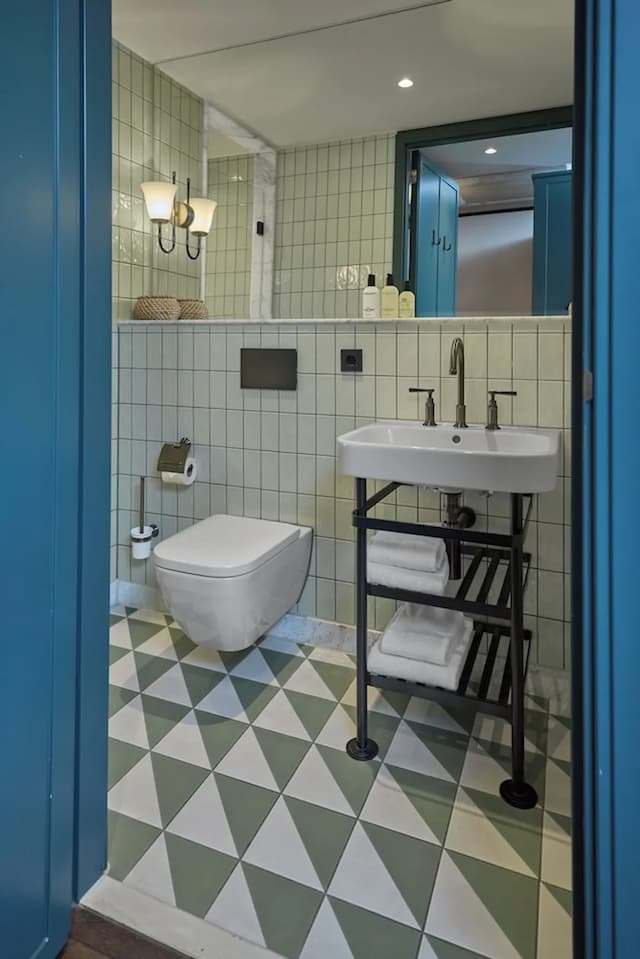 The July - Boat & Co-开间, 1 张特大床, 私人浴室-11