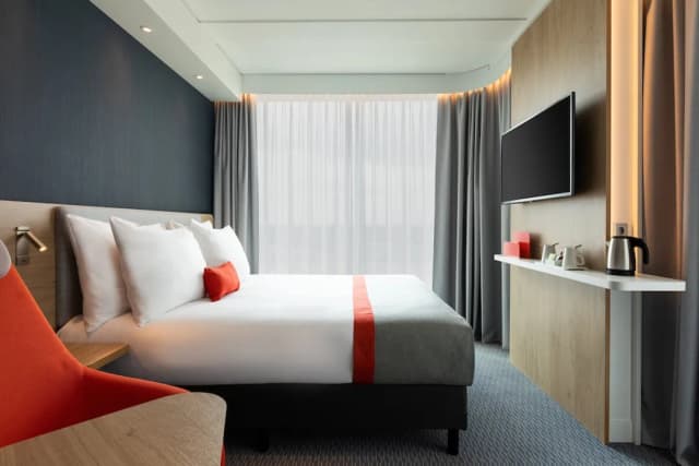 Holiday Inn Express Amsterdam - North Riverside by IHG-Standard Room, 1 Queen Bed (Free Breakfast)-13