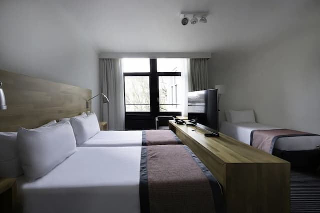 卡塔洛尼亞翁德爾阿姆斯特丹酒店-三人房 (3 adults)-1