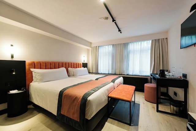 卡塔洛尼亞翁德爾阿姆斯特丹酒店-雙人房單人入住 (Souterraine,underground,limited views)-1