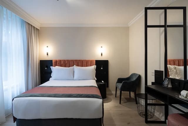 卡塔洛尼亞翁德爾阿姆斯特丹酒店-特級雙人房 (Single Use - Basic)-1