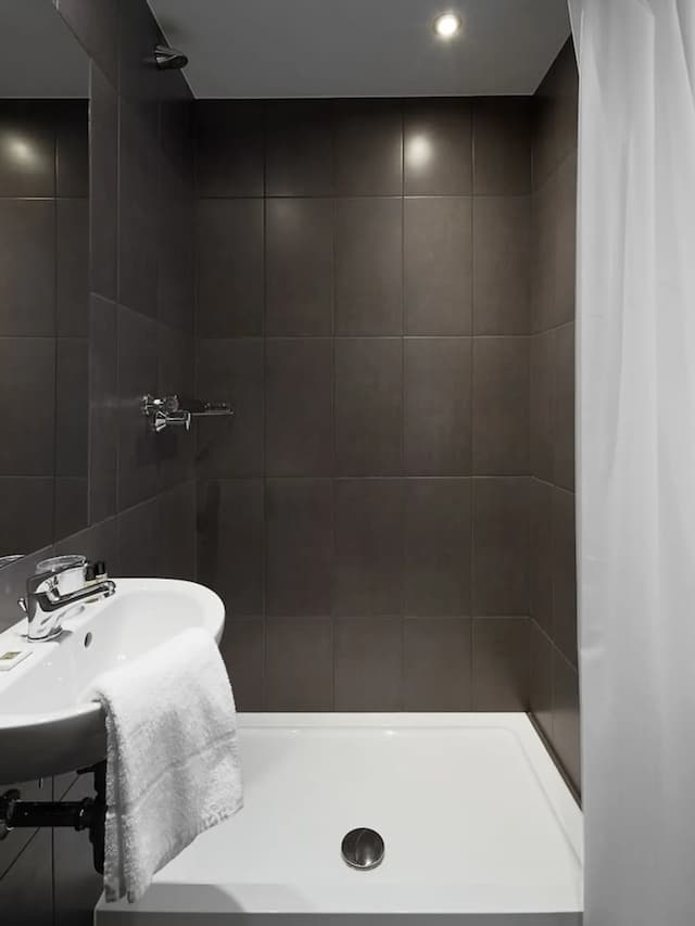 The Social Hub Amsterdam West 4-Deluxe Double Room-6