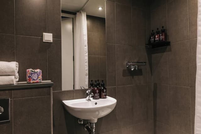 阿姆斯特丹西部社交中心 4 號公寓-Deluxe Queen Room-9