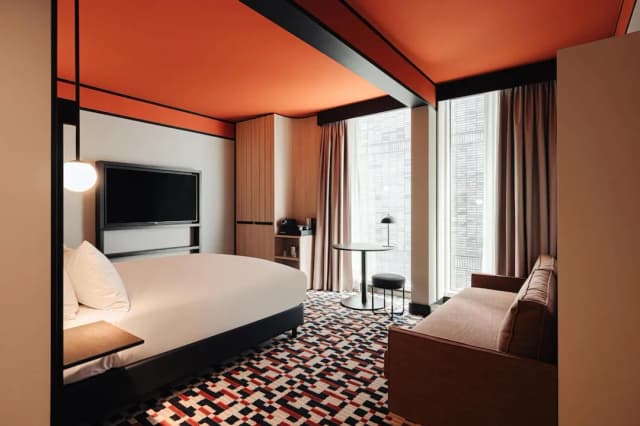 阿姆斯特丹希爾頓逸林中央車站飯店-Family Connecting Room with Bunk Bed-7