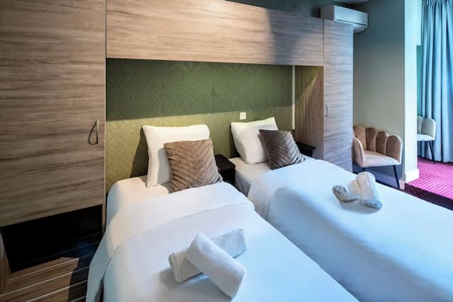 애틀랜티스 호텔 암스테르담-슈피리어 트윈룸, 싱글침대 2개, 발코니, 시내 전망-7