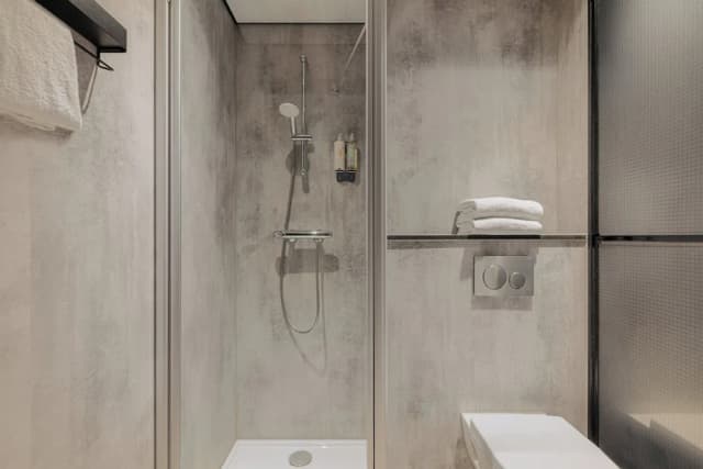 Leonardo Hotel Amsterdam Leidse Square-Comfort Room, 1 Double Bed-4